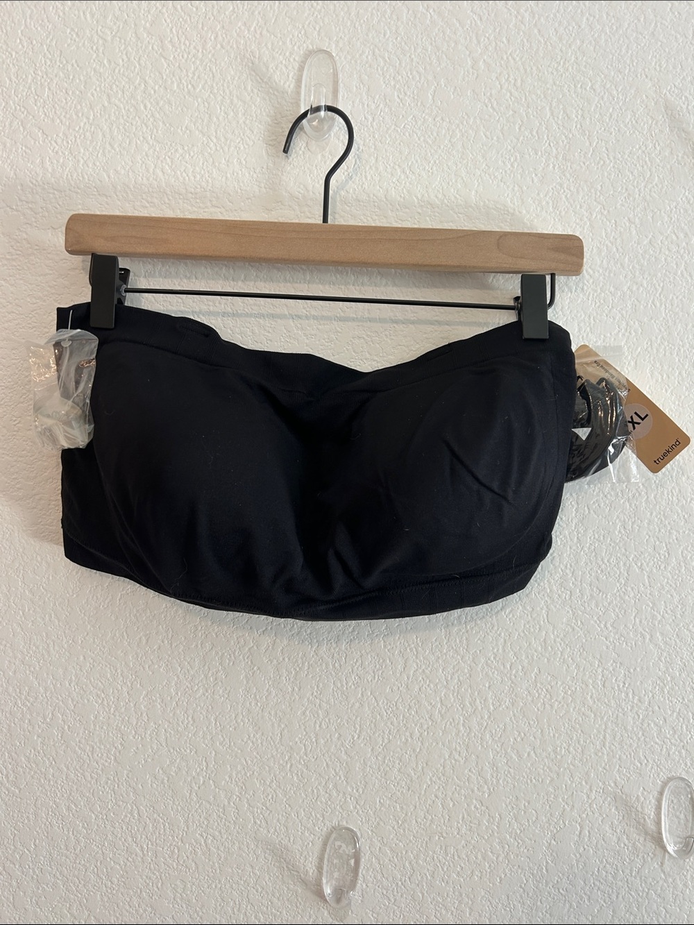 NWT Truekind Black Convertible Bandeau